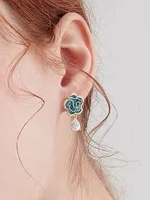 ZRUI Brass Enamel Flower Minimalist Drop Earring 1