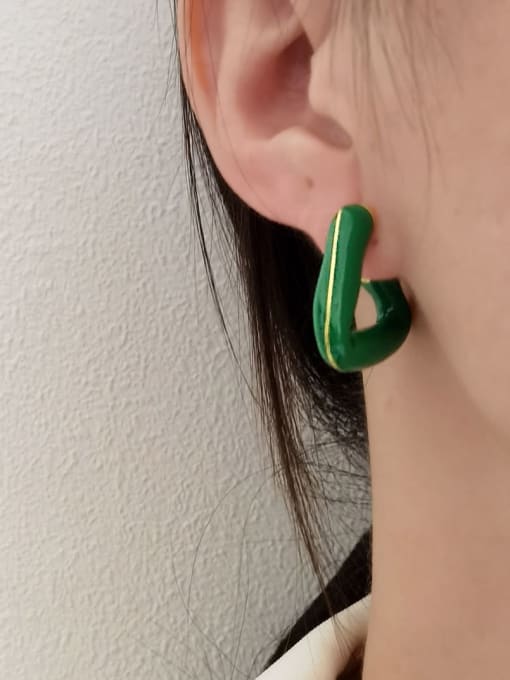 HYACINTH Brass Enamel Geometric Minimalist Stud Earring 1