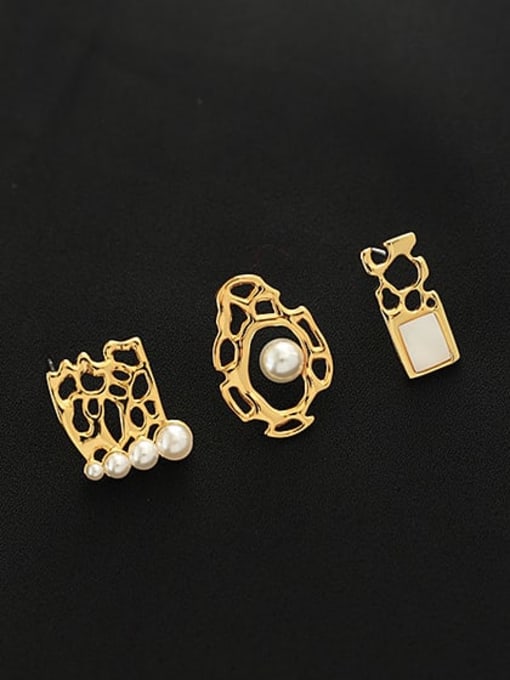 ACCA Brass Imitation Pearl Geometric Vintage Stud Earring 2