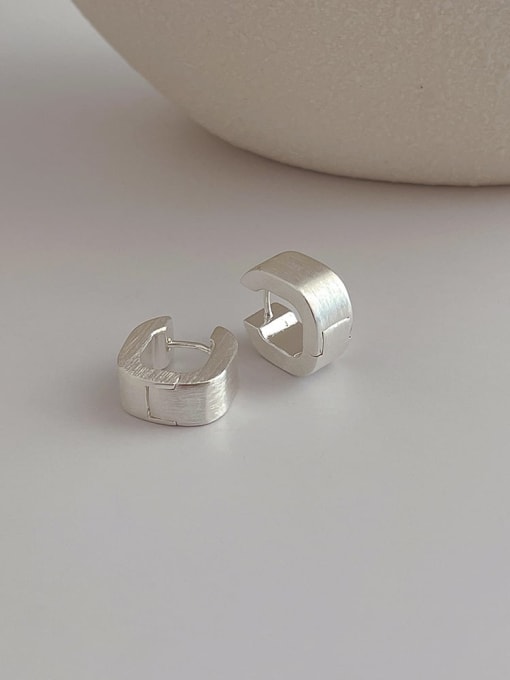 I 340 white gold Brass Geometric Minimalist Huggie Earring