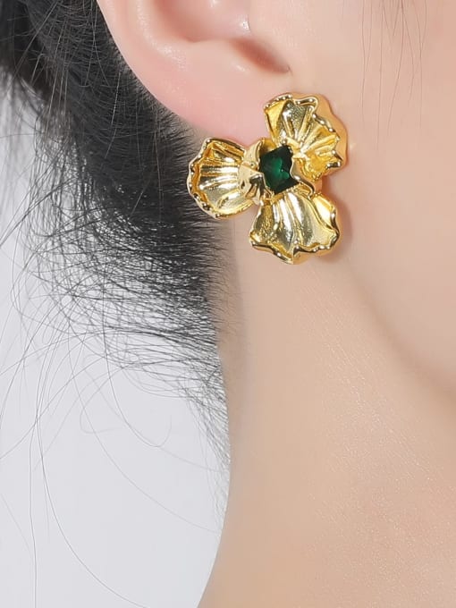 HYACINTH Brass Cubic Zirconia Flower Vintage Stud Earring 1