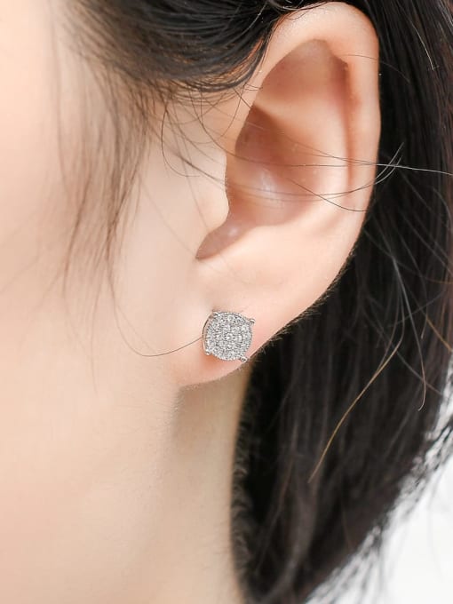 MAHA 925 Sterling Silver Cubic Zirconia Round Minimalist Stud Earring 1