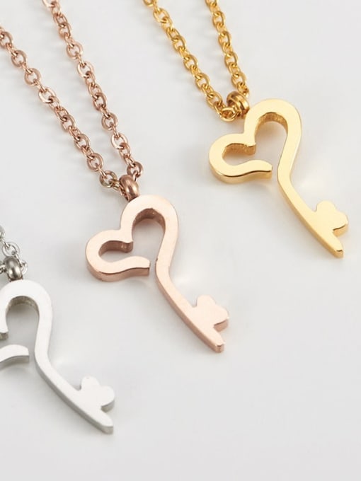 Ke Hong Titanium  Key Heart Minimalist Necklace 1