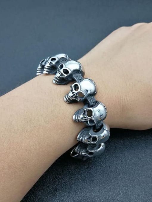 HI HOP Titanium Steel Skull Hip Hop Bracelet For Men 1