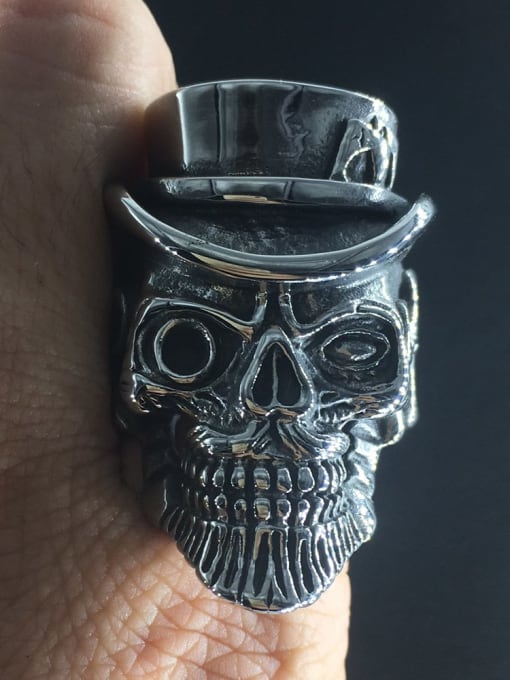 Retro Black Titanium Skull Vintage Band Ring