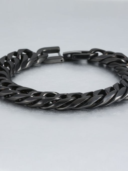 Black (1.3cm wide) Titanium Geometric Minimalist Link Bracelet
