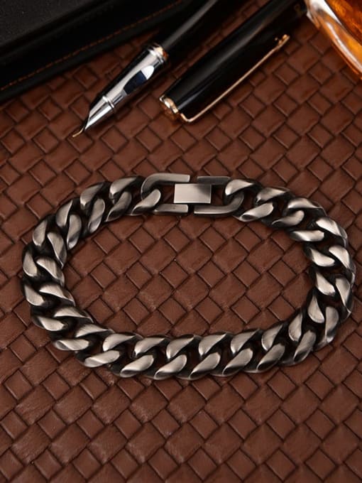 Ke Hong Titanium Smooth Minimalist Link Bracelet