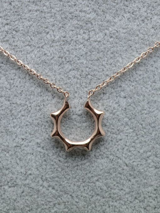 Ke Hong Titanium Smooth Geometric Minimalist Necklace 1