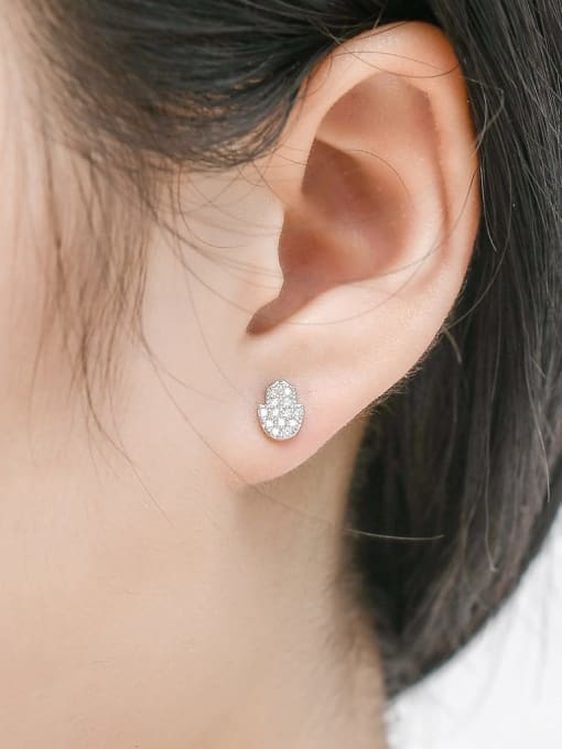 MAHA 925 Sterling Silver Cubic Zirconia Hand Of Gold Dainty Stud Earring 1