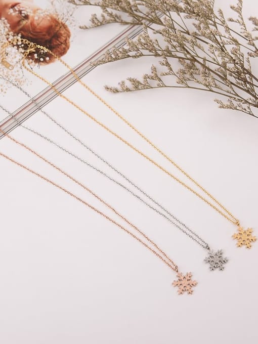 Ke Hong Titanium snowflakeLocket Minimalist  necklace 1