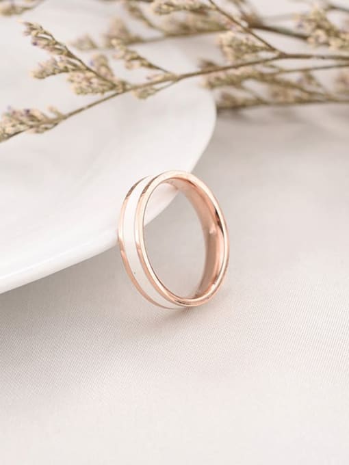 Ke Hong Titanium Enamel Round Minimalist Band Ring