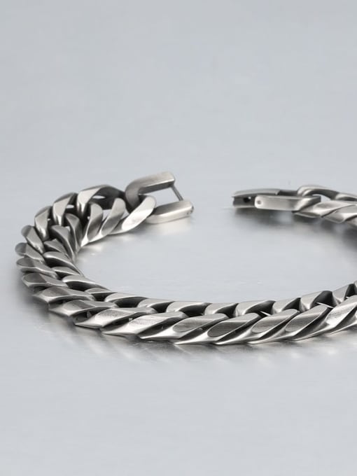 Retro (1.3cm wide) Titanium Geometric Minimalist Link Bracelet