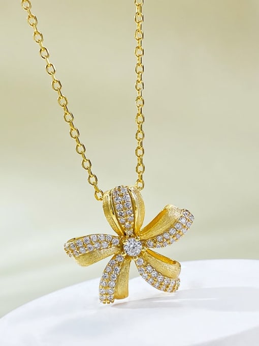 M&J 925 Sterling Silver Cubic Zirconia Flower Trend Necklace 0