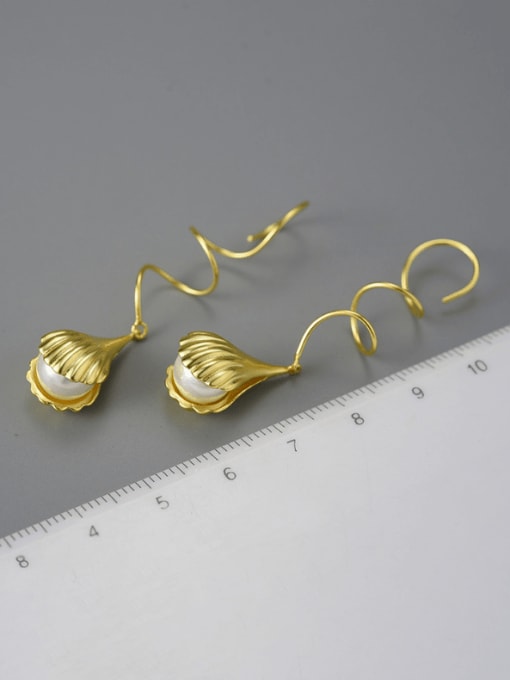 LOLUS 925 Sterling Silver Imitation Pearl Flower Artisan Hook Earring 2