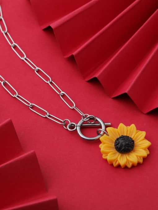 golden Stainless steel Flower Trend Necklace