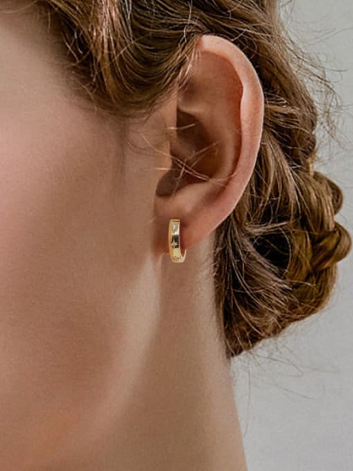 Jewel-Silver 925 Sterling Silver Geometric Minimalist Huggie Earring 1