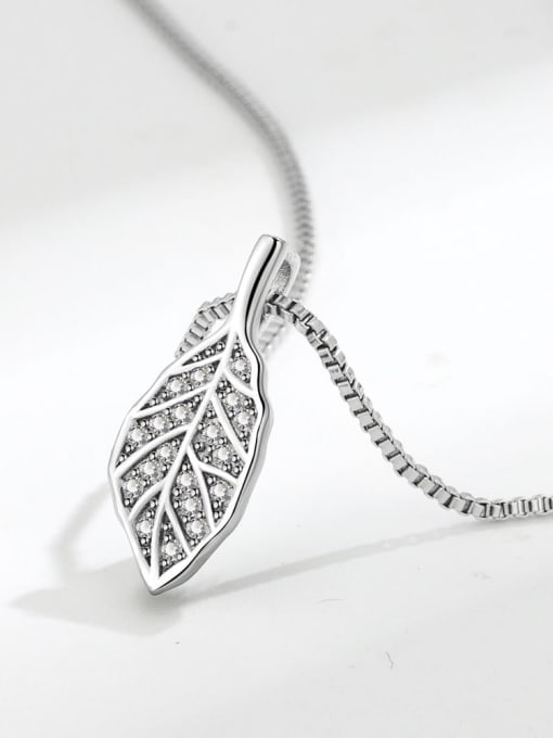 PNJ-Silver 925 Sterling Silver Cubic Zirconia Leaf Dainty Necklace 3