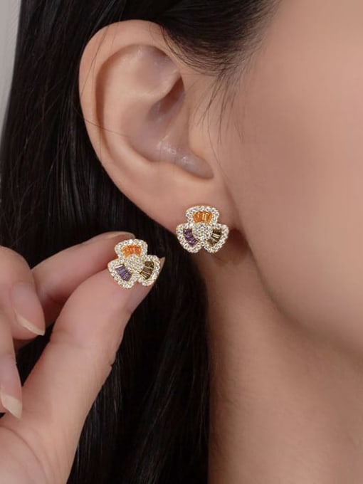 A&T Jewelry 925 Sterling Silver Cubic Zirconia Flower Luxury Stud Earring 1