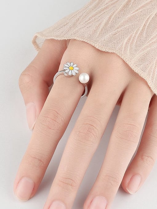 PNJ-Silver 925 Sterling Silver Enamel Imitation Pearl Flower Cute  Can Be Rotated Band Ring 2