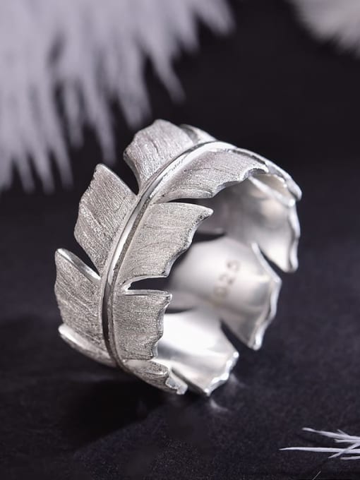 silver 925 Sterling Silver wheel of feathers Artisan Band Ring