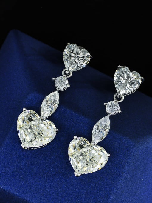 A&T Jewelry 925 Sterling Silver High Carbon Diamond Heart Luxury Drop Earring 2