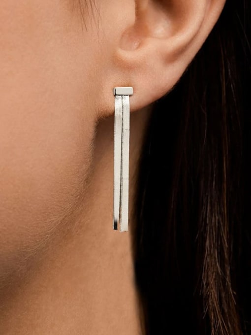 YUANFAN Brass Tassel Minimalist Threader Earring 1