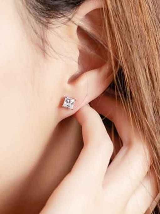 LOLUS 925 Sterling Silver 1.2CT Moissanite Heart Dainty Stud Earring 1