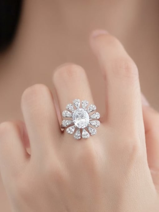 A&T Jewelry 925 Sterling Silver Cubic Zirconia Flower Luxury Cocktail Ring 1