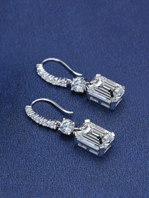 A&T Jewelry 925 Sterling Silver Cubic Zirconia Geometric Dainty Hook Earring 2