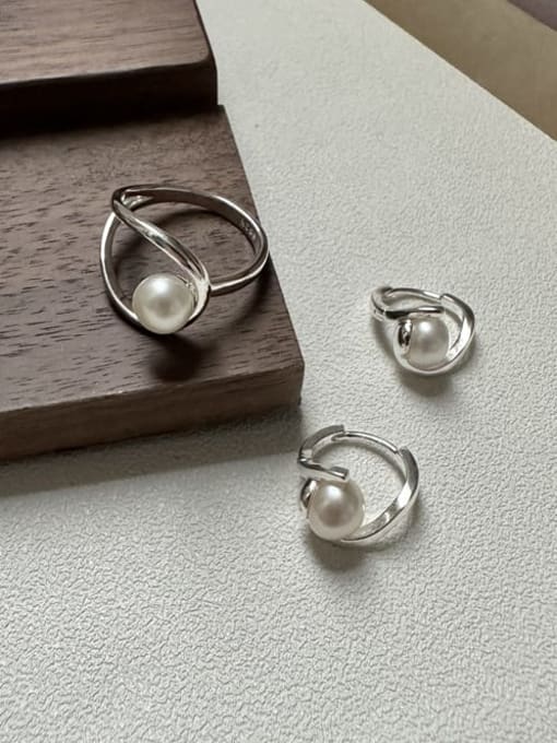 ARTTI 925 Sterling Silver Imitation Pearl Geometric Minimalist Stackable Ring 2