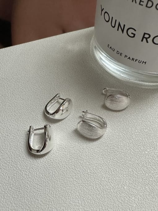 ARTTI 925 Sterling Silver Geometric Minimalist Huggie Earring