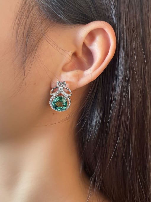 A&T Jewelry 925 Sterling Silver High Carbon Diamond Green Geometric Luxury Stud Earring 1