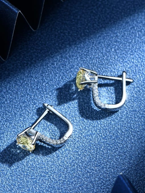 A&T Jewelry 925 Sterling Silver Cubic Zirconia Geometric Luxury Huggie Earring 1