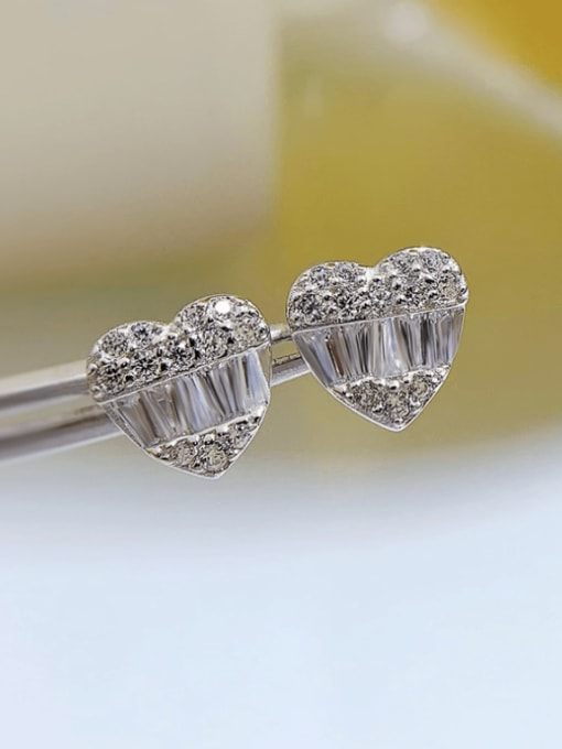 M&J 925 Sterling Silver Cubic Zirconia Heart Luxury Cluster Earring 1