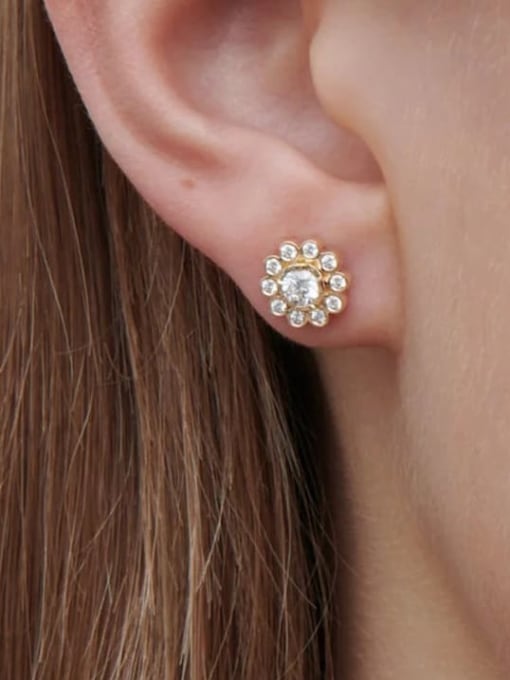 YUANFAN 925 Sterling Silver Cubic Zirconia Flower Minimalist Stud Earring 2