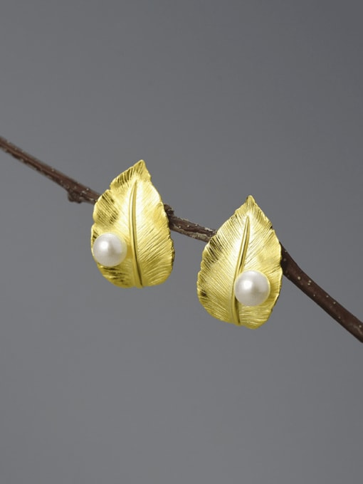 golden 925 Sterling Silver Leaf Artisan Stud Earring