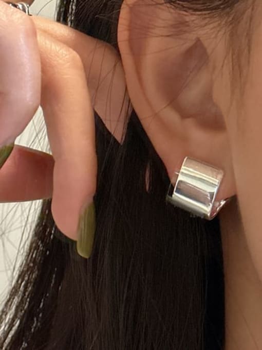 ARTTI 925 Sterling Silver Geometric Minimalist Stud Earring 1