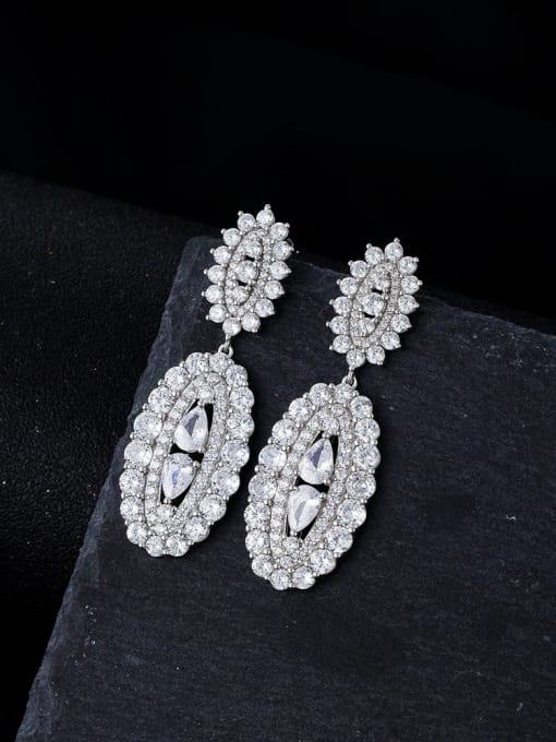 A&T Jewelry 925 Sterling Silver Cubic Zirconia Geometric Statement Cluster Earring