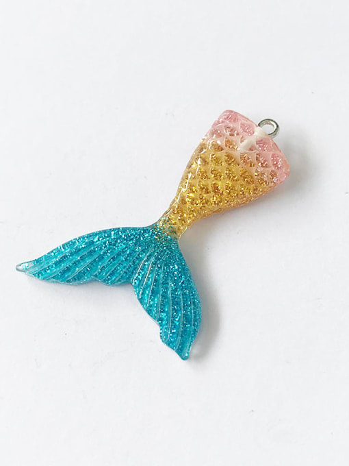 FTime Multicolor Resin Fish Charm Height : 2.3cm , Width: 3.05cm 2