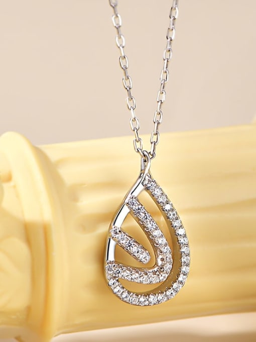 silvery 925 Sterling Silver Cubic Zirconia Water Drop Minimalist Necklace