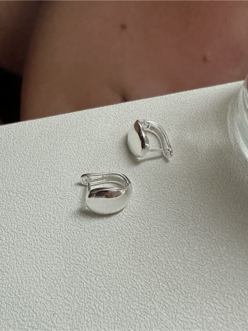 Smooth money 925 Sterling Silver Geometric Minimalist Huggie Earring