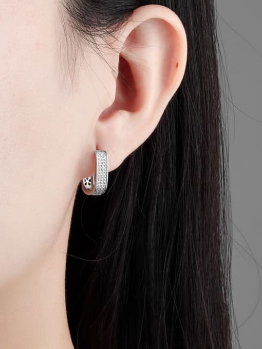 PNJ-Silver 925 Sterling Silver Cubic Zirconia Geometric Minimalist Huggie Earring 1