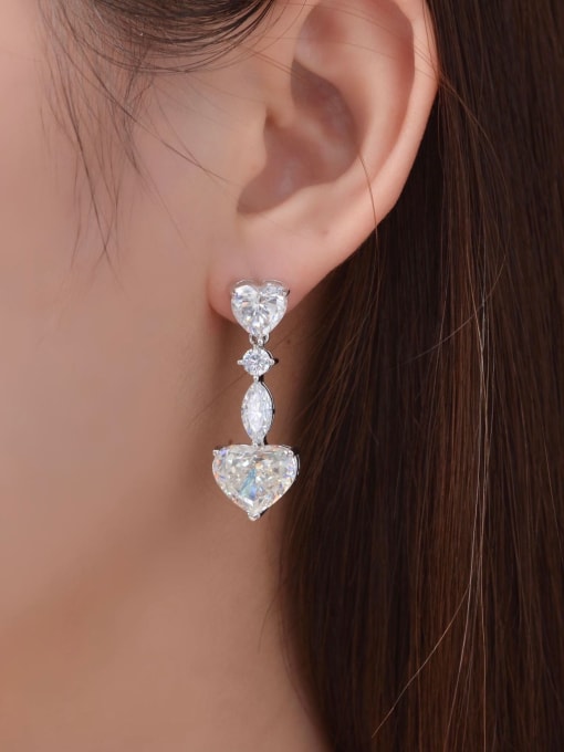 A&T Jewelry 925 Sterling Silver High Carbon Diamond Heart Luxury Drop Earring 1