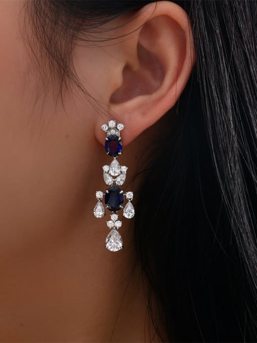 A&T Jewelry 925 Sterling Silver Cubic Zirconia Oval Luxury Cluster Earring 2