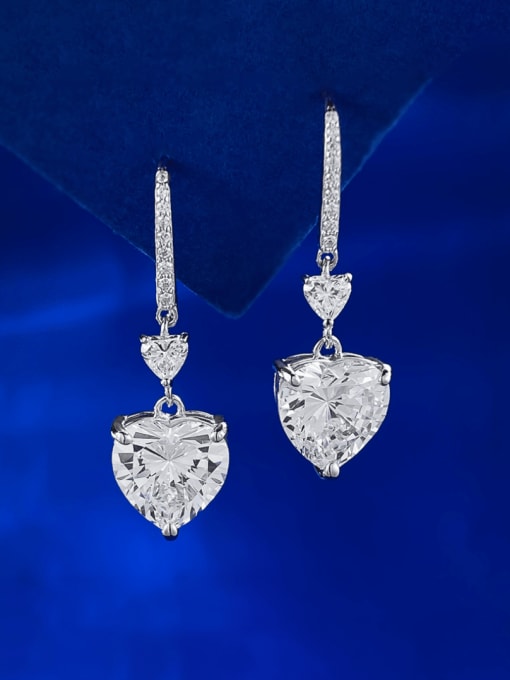 E028 White 925 Sterling Silver High Carbon Diamond Heart Luxury Hook Earring