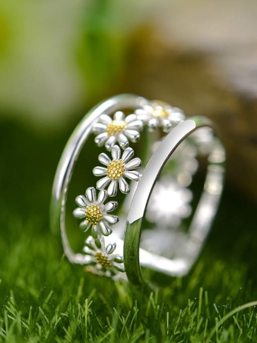 Silver framed gold flower core 925 Sterling Silver Small fresh and more chrysanthemum natural fresh design Dainty Band Ring