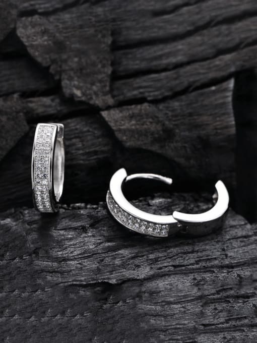 A&T Jewelry 925 Sterling Silver Cubic Zirconia Geometric Luxury Huggie Earring 1