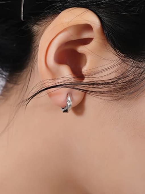 YUANFAN 925 Sterling Silver Geometric Minimalist Huggie Earring 1
