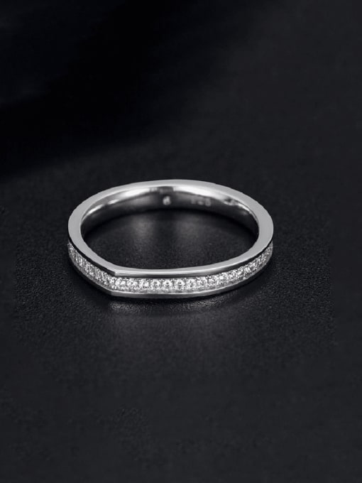 white 925 Sterling Silver Cubic Zirconia Irregular V Shape Minimalist Band Ring