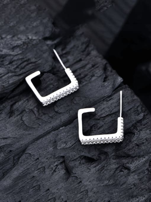 A&T Jewelry 925 Sterling Silver Cubic Zirconia Geometric Minimalist Cluster Earring 0